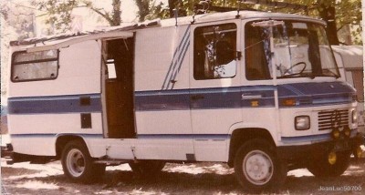 camping car mercedes.jpg
